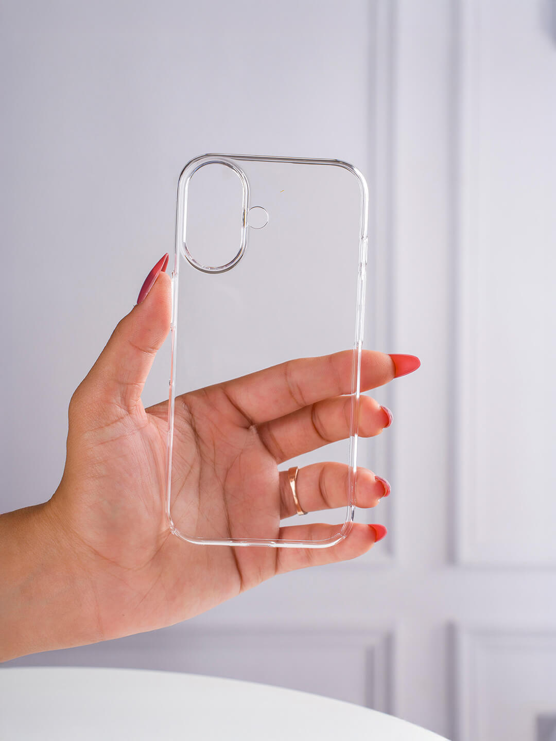 Iphone 16. Anti yellow transparent case